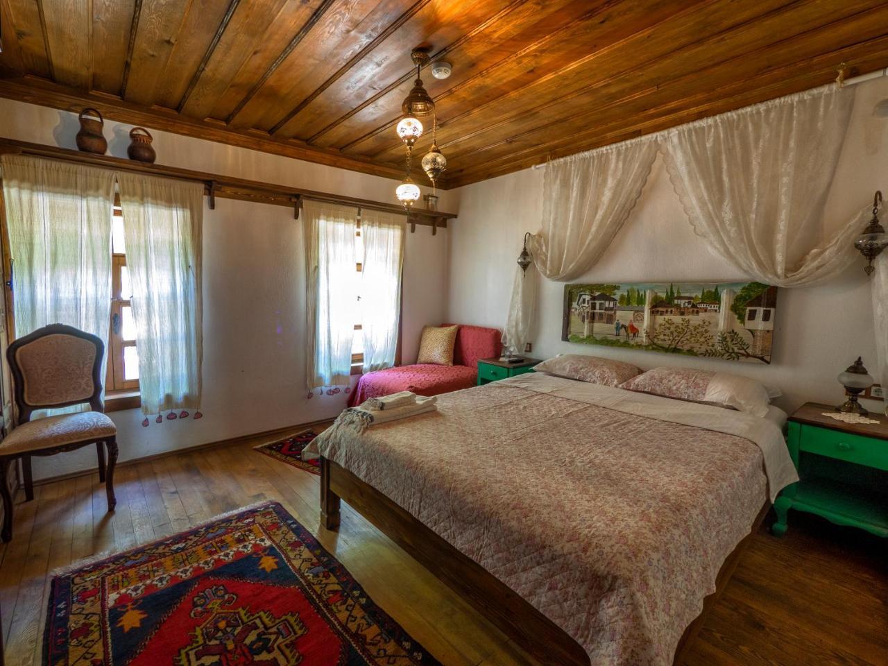 Yeni Gelin Evi Apartment Birgi Bagian luar foto